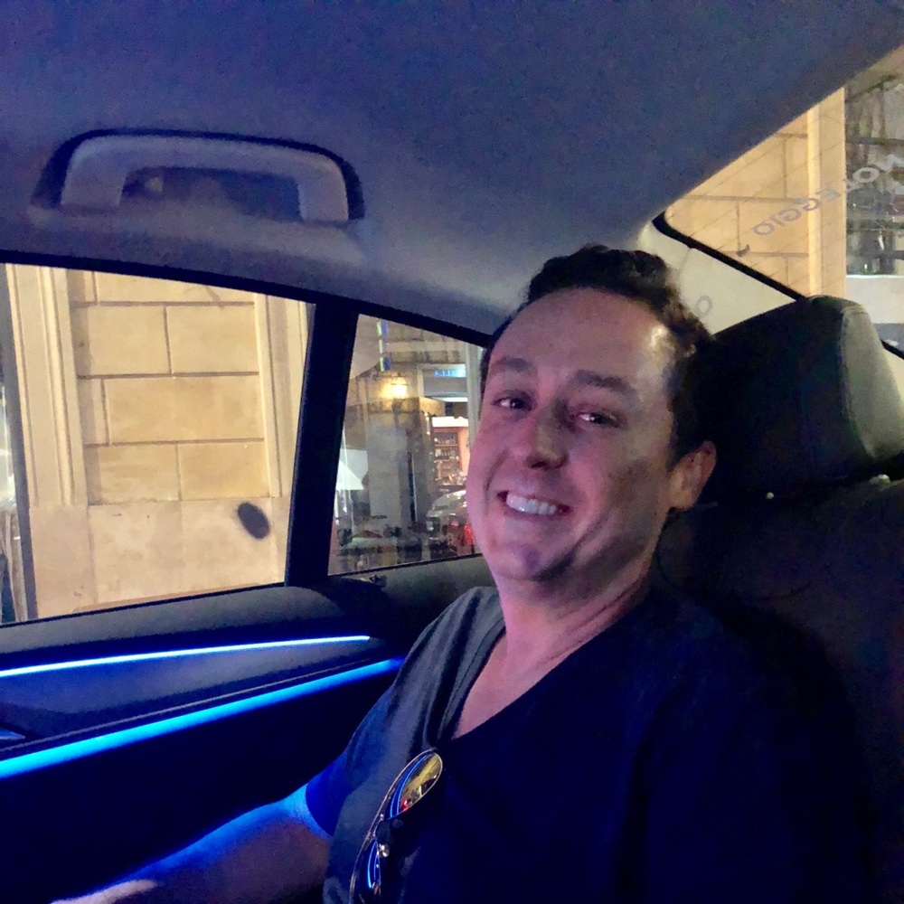 Meet your Posher, Gary